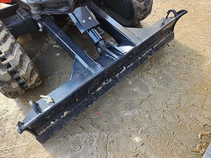 굴삭기 포크레인 구보다2톤 U20 가동시간 12시간 22년식 팝니다! 이미지