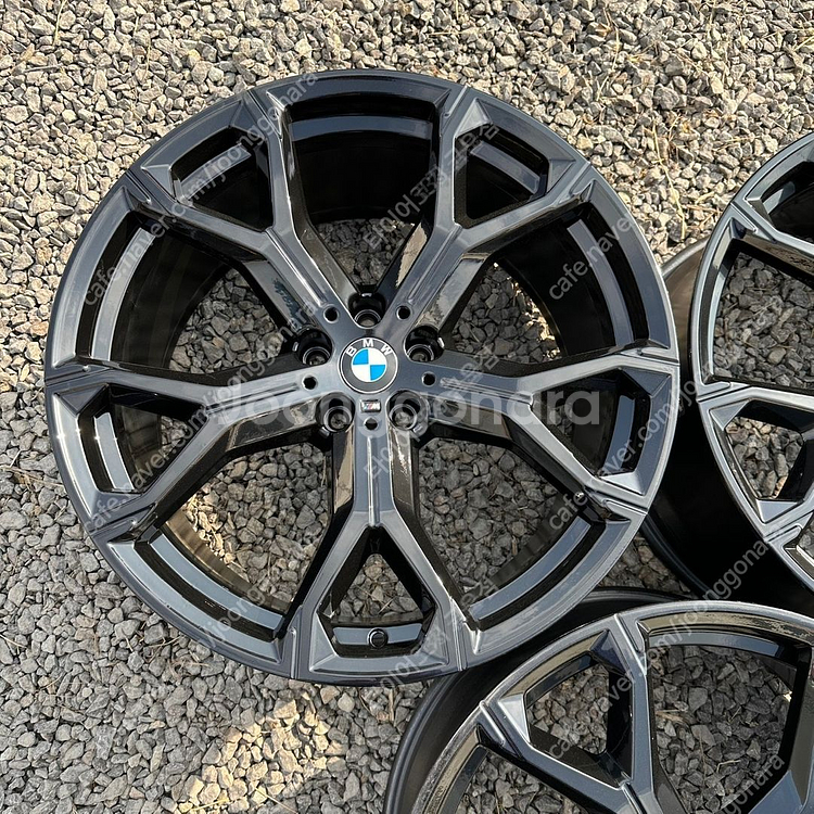 (판매)21인치 BMW X5/X6 741M 유광블랙 순정휠 한대분 판매합니다--3