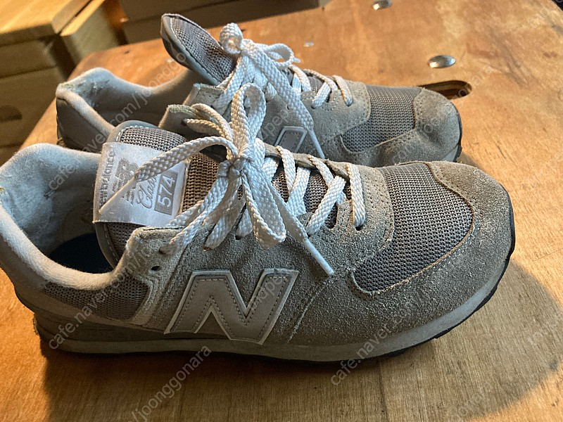 뉴발란스 574 그레이 260 이미지