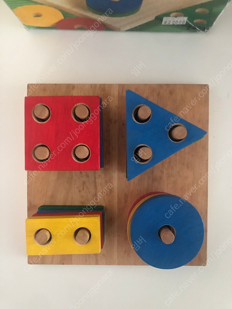 원목 도형 끼우기 이미지