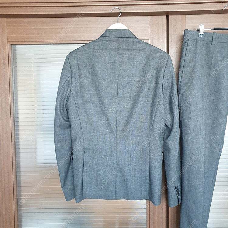 닐바렛 투버튼 스트레치 울원단 더블포켓 그레이 수트 50사이즈 정품 이미지