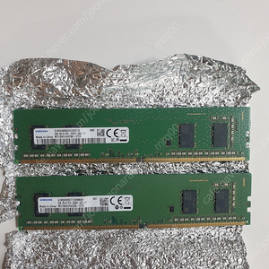 메모리 PC램 삼성 DDR4 2666 4gb 2개