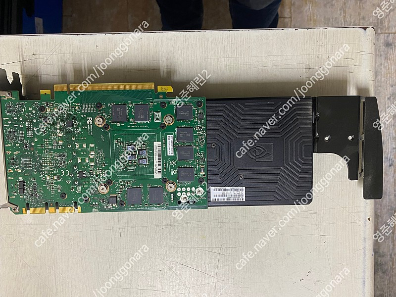 Quadro 그래픽 M5000 판매합니다 이미지