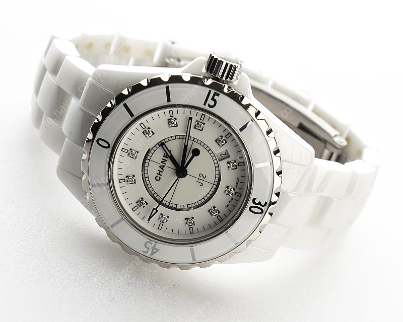 샤넬 J12 쿼츠 다이아몬드, 33MM 정품 손목시계 판매해요! 이미지