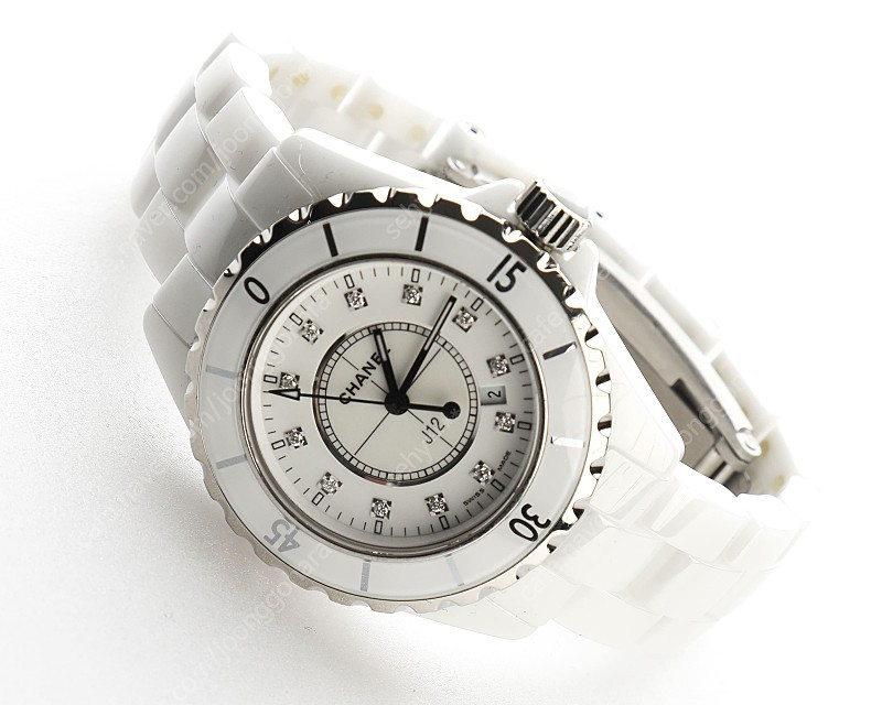 샤넬 J12 쿼츠 다이아몬드, 33MM 정품 손목시계 판매해요! 이미지