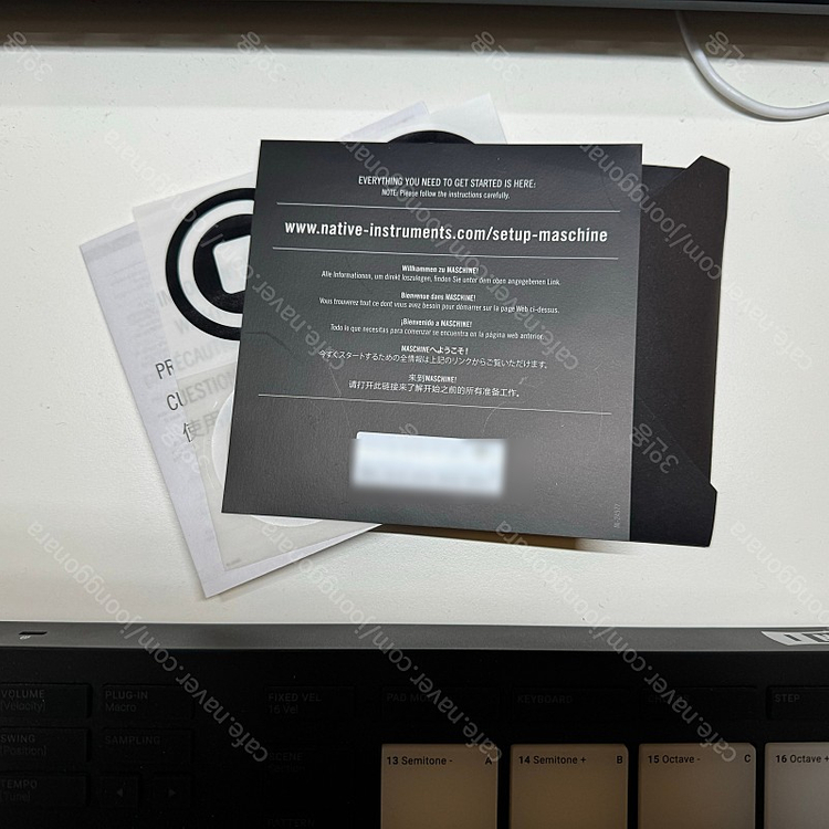 Native Instrument NI MASCHINE MIKRO MK3 판매합니다.--4