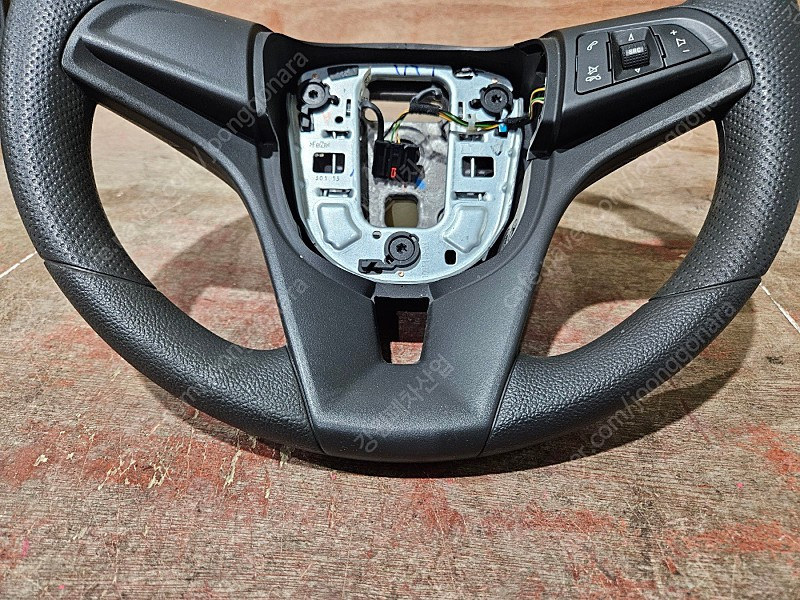 [GW] 크루즈 2014년 상태 양호한 핸들 핸들링 팝니다. 클럭스프링 서비스 이미지