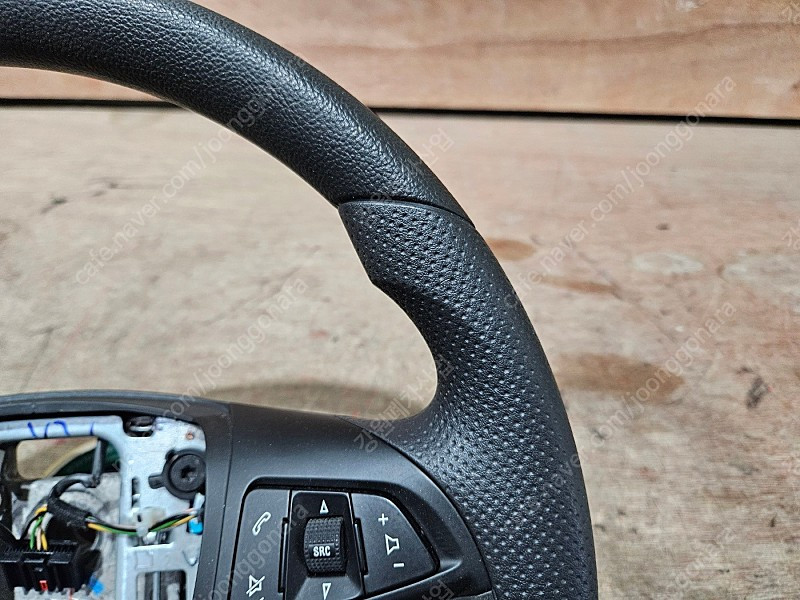 [GW] 크루즈 2014년 상태 양호한 핸들 핸들링 팝니다. 클럭스프링 서비스 이미지