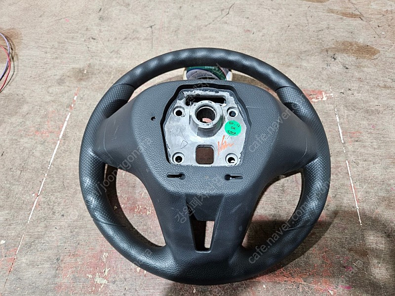 [GW] 크루즈 2014년 상태 양호한 핸들 핸들링 팝니다. 클럭스프링 서비스 이미지