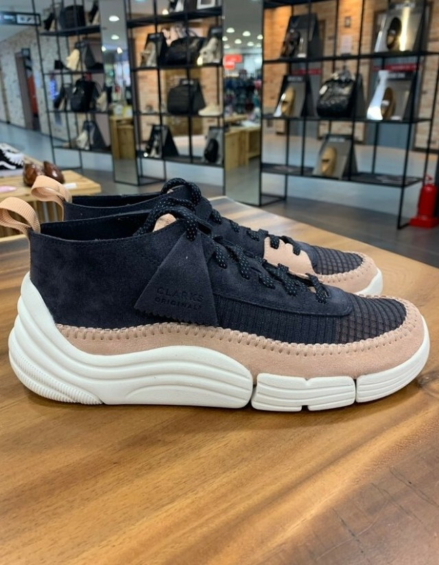 클락스 트리제닉 남성 스니커즈 네이비 UK 8(운동화기준 275)새제품-택포가격 이미지