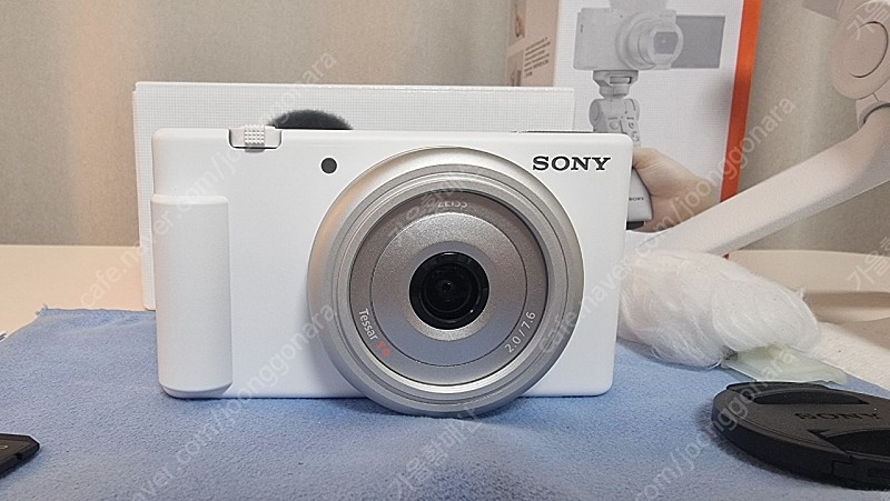 소니 ZV-1F 민트급 이미지