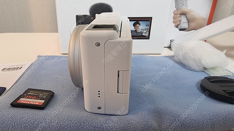 소니 ZV-1F 민트급 이미지