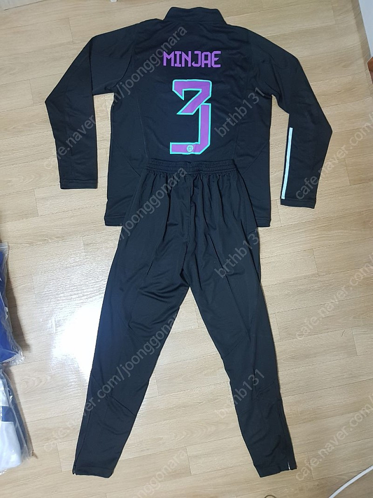 토트넘 바이에른뮌헨 아스날 축구 유니폼 긴팔+긴바지 상하의세트 판매 이미지