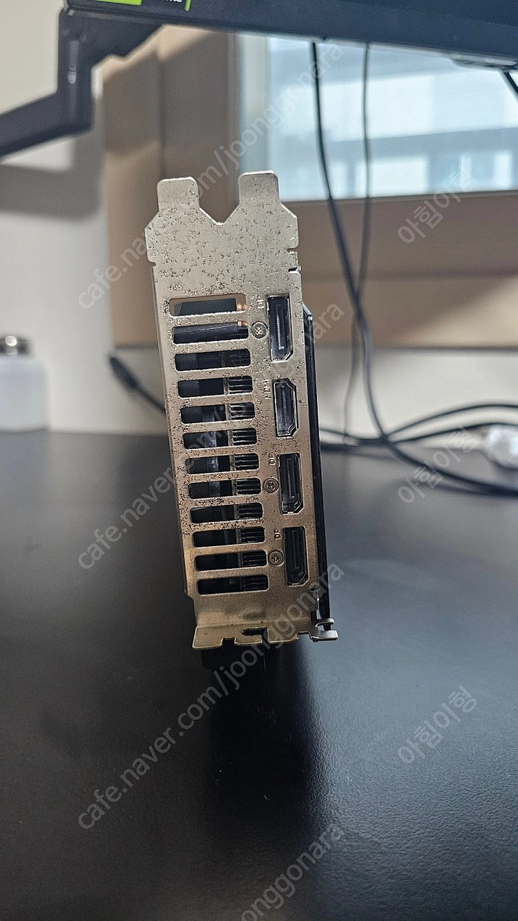 ASRock 라데온 RX 6700XT CHALLENGER D OC D6 12GB 디앤디컴 팝니다 이미지