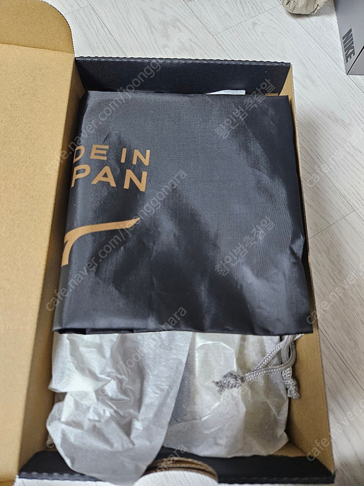 [새상품] 미즈노 알파 JAPAN AG(P1GA246150) 골드 255 팝니다. 이미지