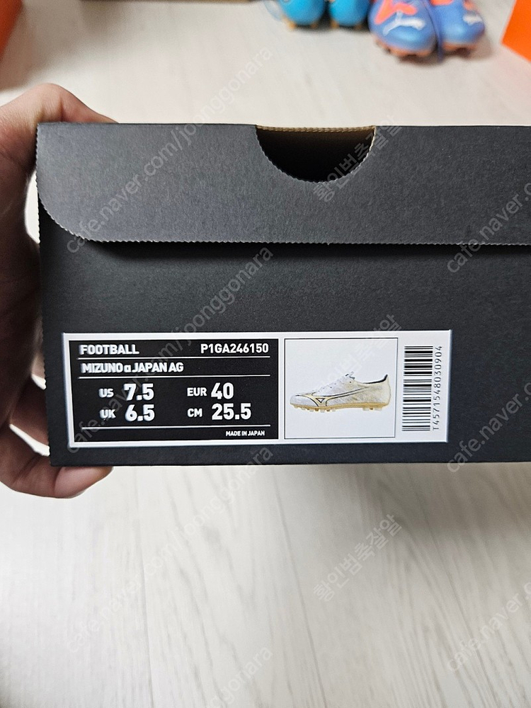 [새상품] 미즈노 알파 JAPAN AG(P1GA246150) 골드 255 팝니다. 이미지