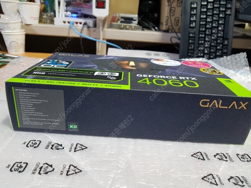 [미개봉 새제품 ] 갤럭시 GeForce RTX 4060 2X OC V2 D6 8GB 무상AS 3년--1