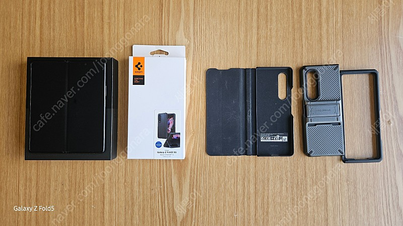 겔럭시폴드3 512 자급제 & 케이스3개 이미지