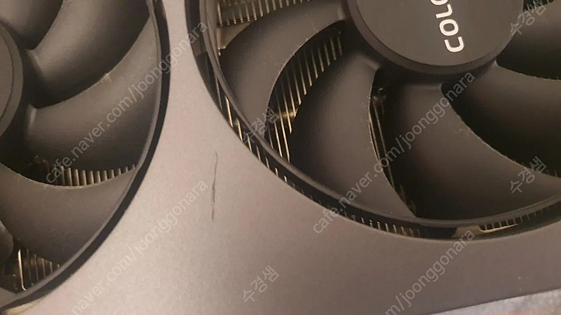 컬러풀 COLORFUL 지포스 RTX 4070 Ti 토마호크 EX D6X 12GB 팝니다 이미지