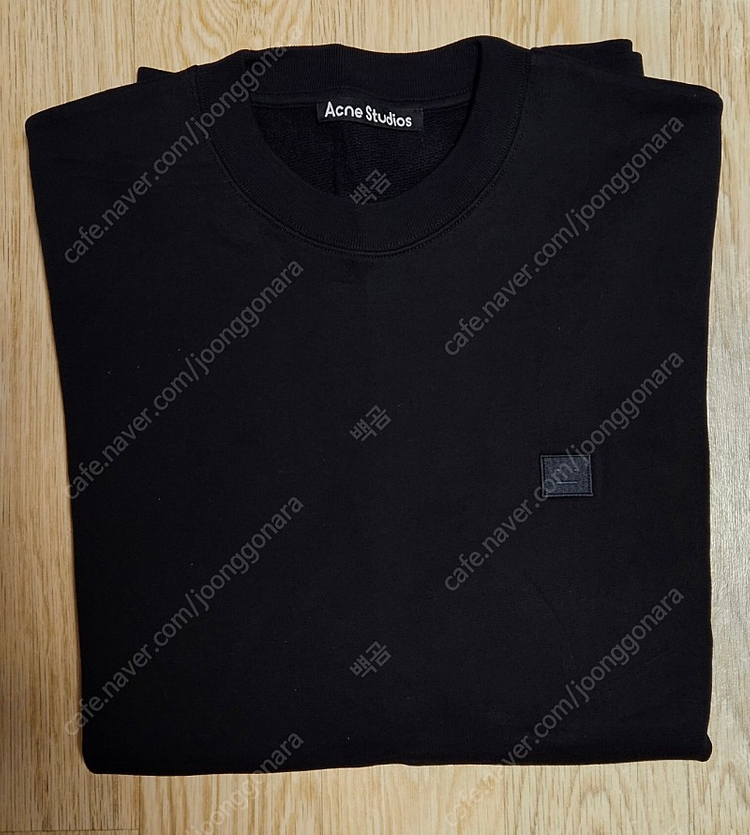 아크네스튜디오 포바 블랙 맨투맨 M사이즈 팝니다. 이미지