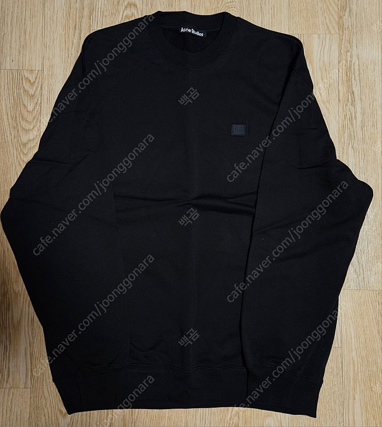 아크네스튜디오 포바 블랙 맨투맨 M사이즈 팝니다. 이미지