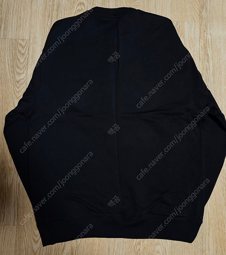 아크네스튜디오 포바 블랙 맨투맨 M사이즈 팝니다. 이미지