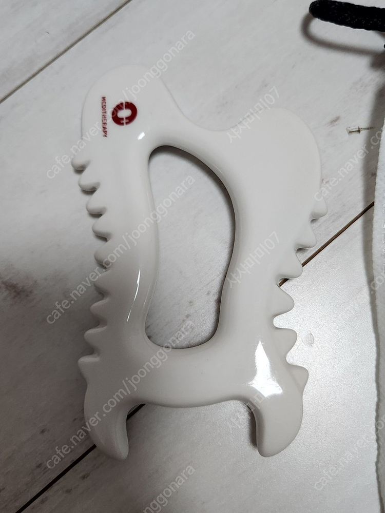 다이어트학교 쪼임이+밴드2개+마사지볼1개 메디테라피 세라믹 속살 괄사 이미지