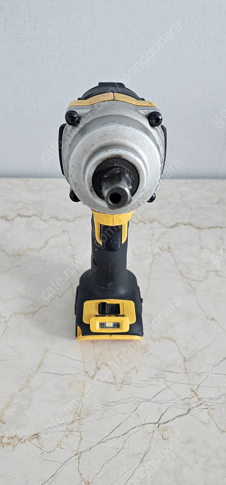 DCF894 임팩 이미지