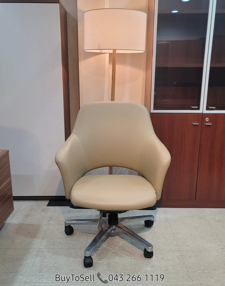 퍼시스 인비토의자 CH3801 중역의자 판매 이미지