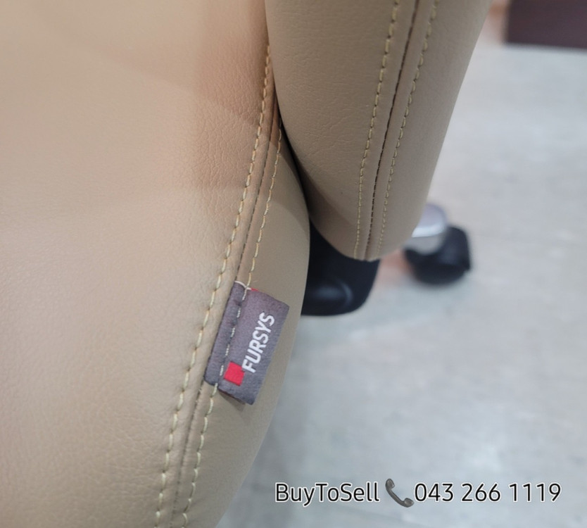 퍼시스 인비토의자 CH3801 중역의자 판매 이미지