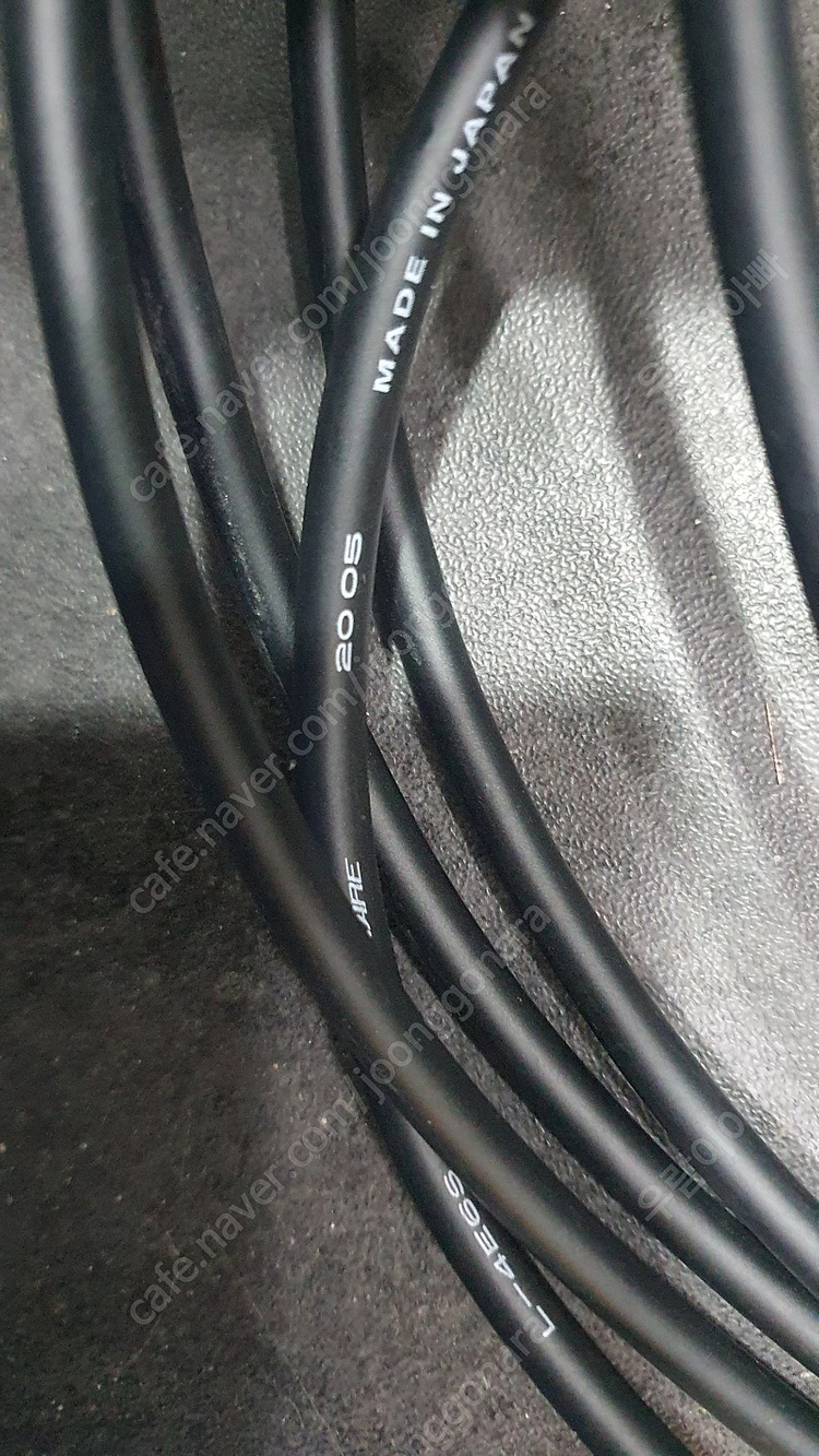 까나레 오디오 케이블과 오디오플러스 케이블 이미지