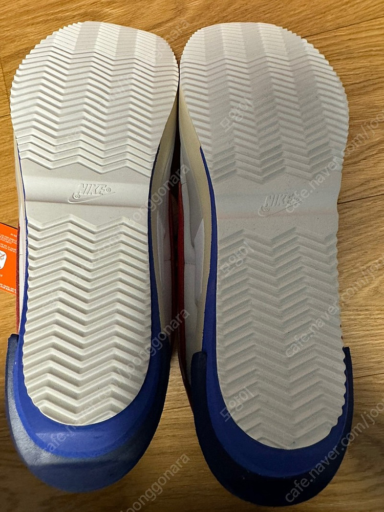 나이키 사카이 코르테즈 275사이즈 이미지