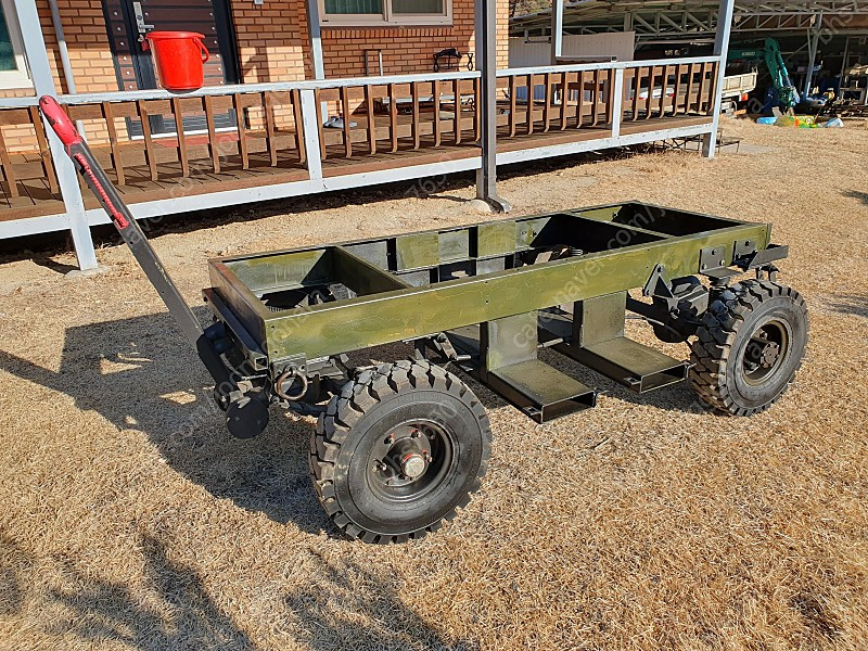 미군용 소형 추레라 싸게 판매합니다. 이미지