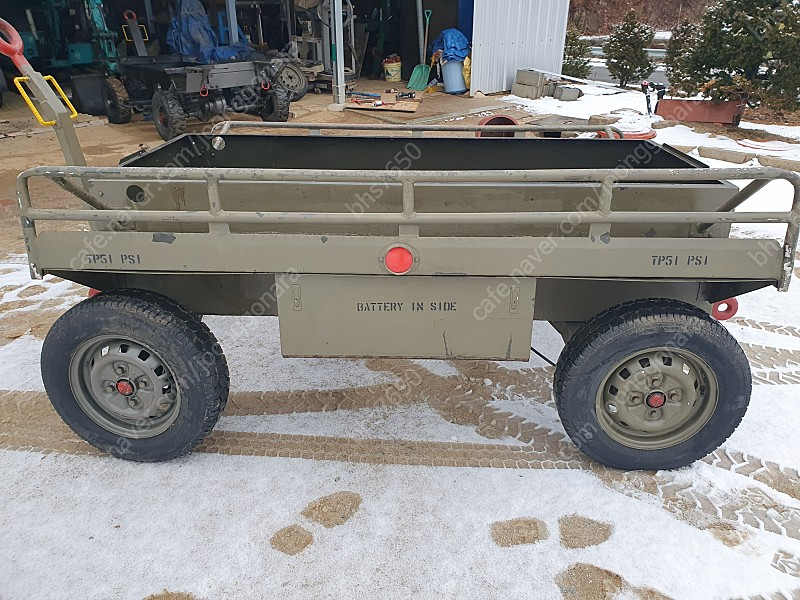 미군용 소형 추레라 싸게 판매합니다. 이미지