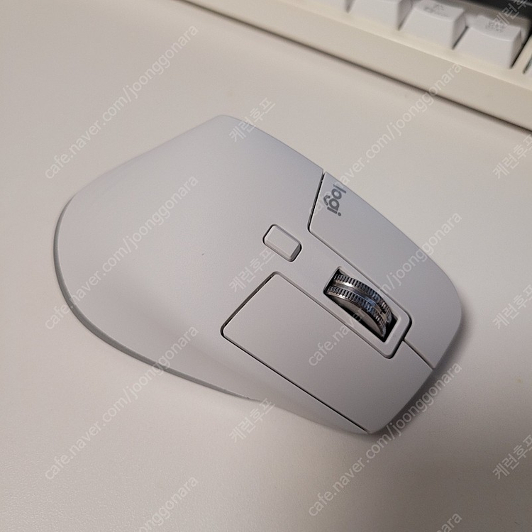 로지텍 MX Master 3S 무선마우스 이미지