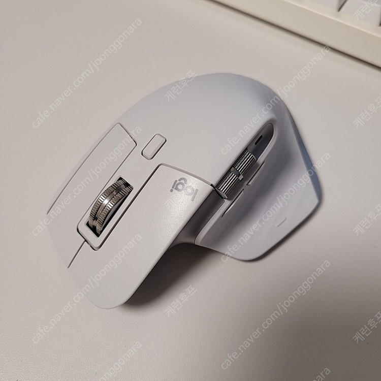 로지텍 MX Master 3S 무선마우스 이미지
