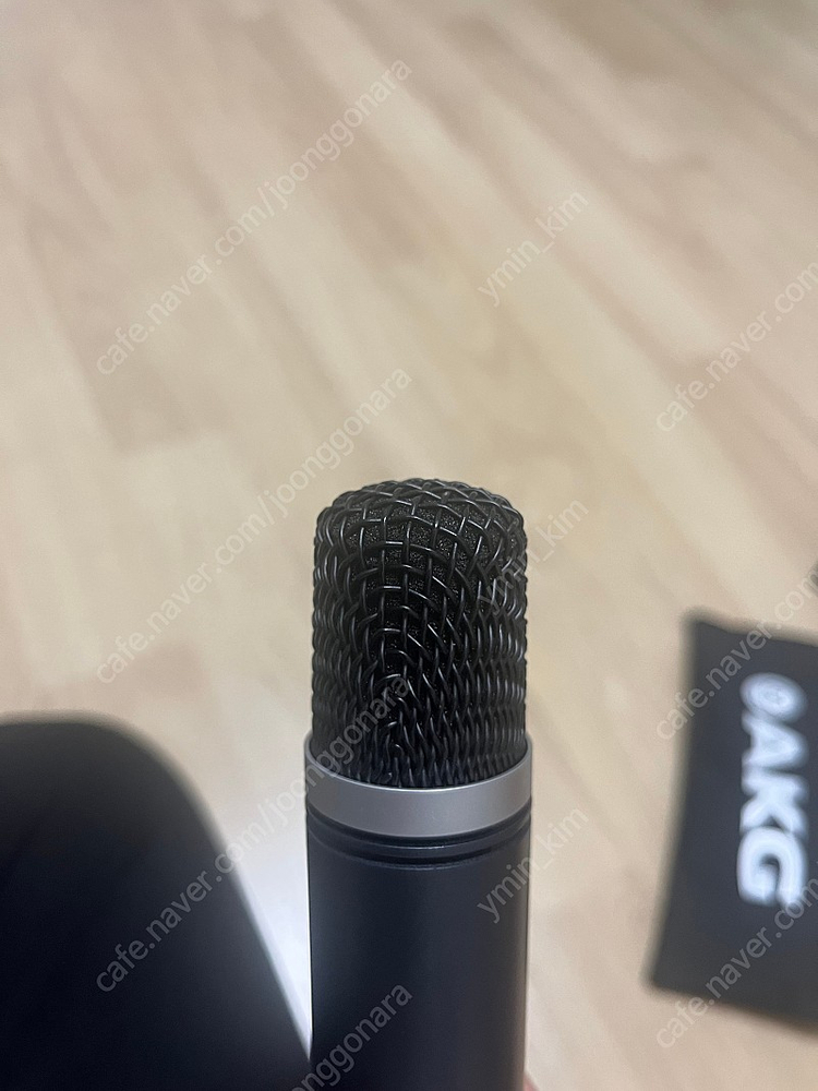 AKG C1000S 콘덴서 마이크 팝니다 이미지