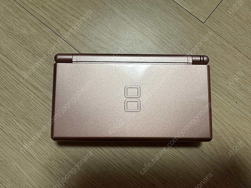 닌텐도 ds lite 메탈릭로즈 박스 + 와이파이 커넥터--2