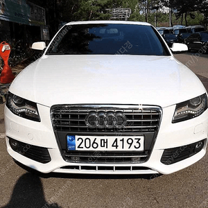 아우디뉴 A4 2.0 TFSI 콰트로 다이나믹