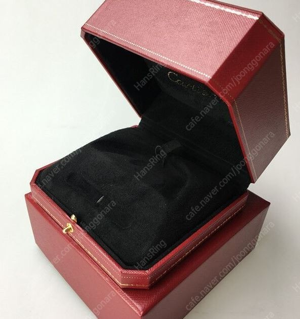 까르띠에케이스 판매합니다 이미지