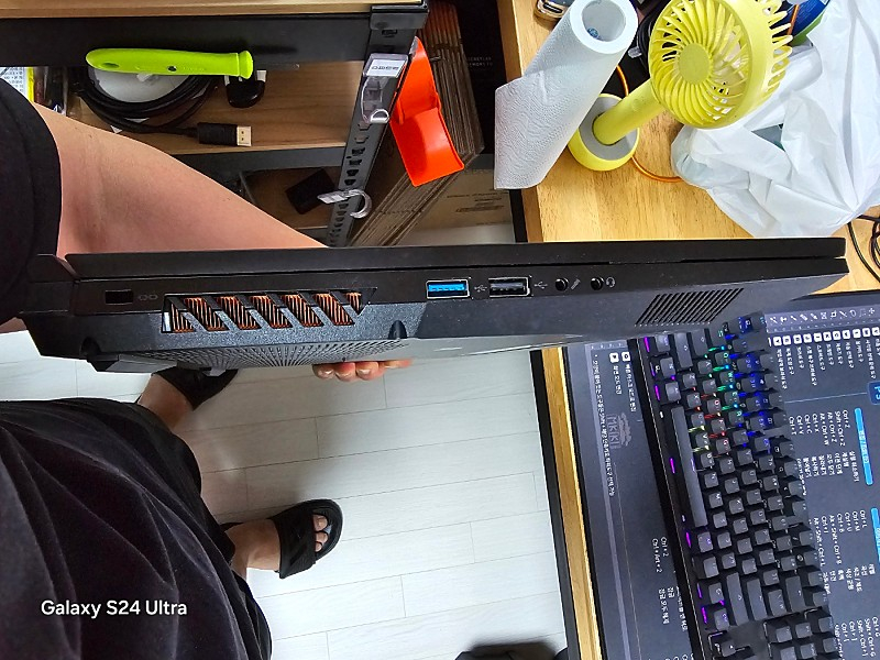 한성컴퓨터 Bossmonster GTX63 T9X6Q16 (인텔 13세대 i9 RTX4060 16인치 240Hz 게... 이미지