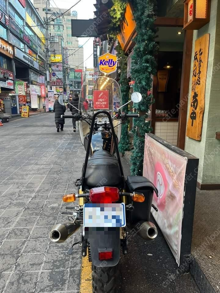 인터셉터 650 풀커스텀 가격인하!! 이미지