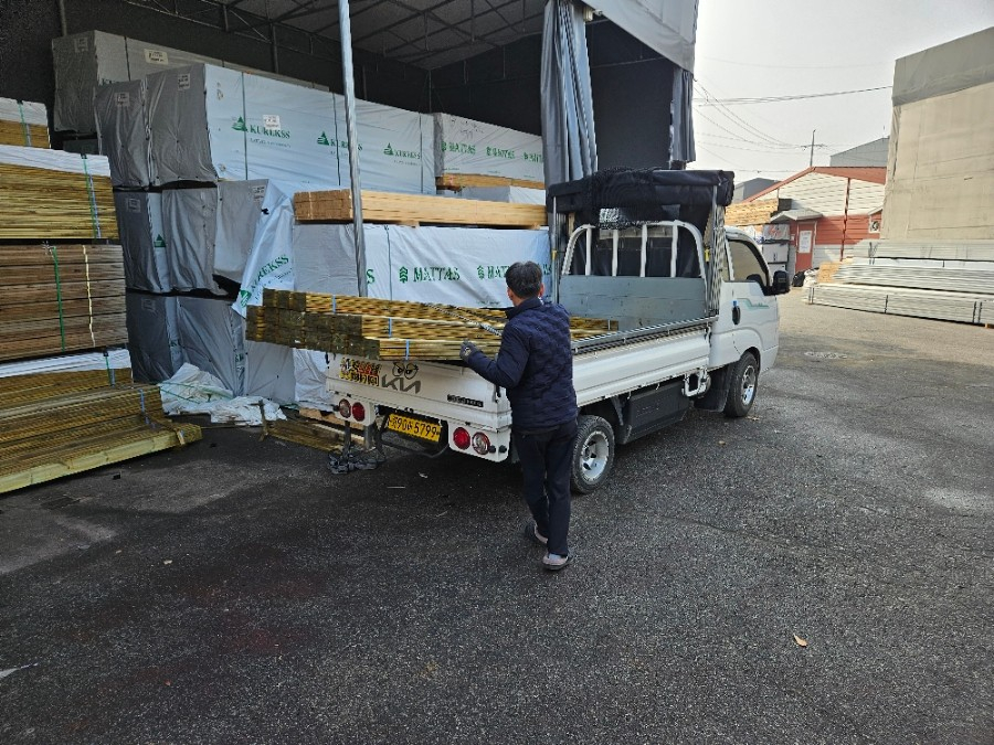 인조데크 합성데크 20T 25T 판매 - 야자매트 방부목 할인판매 이미지