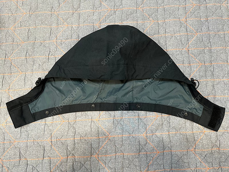 슈프림 고어텍스 트랙 자켓 L 사이즈--5