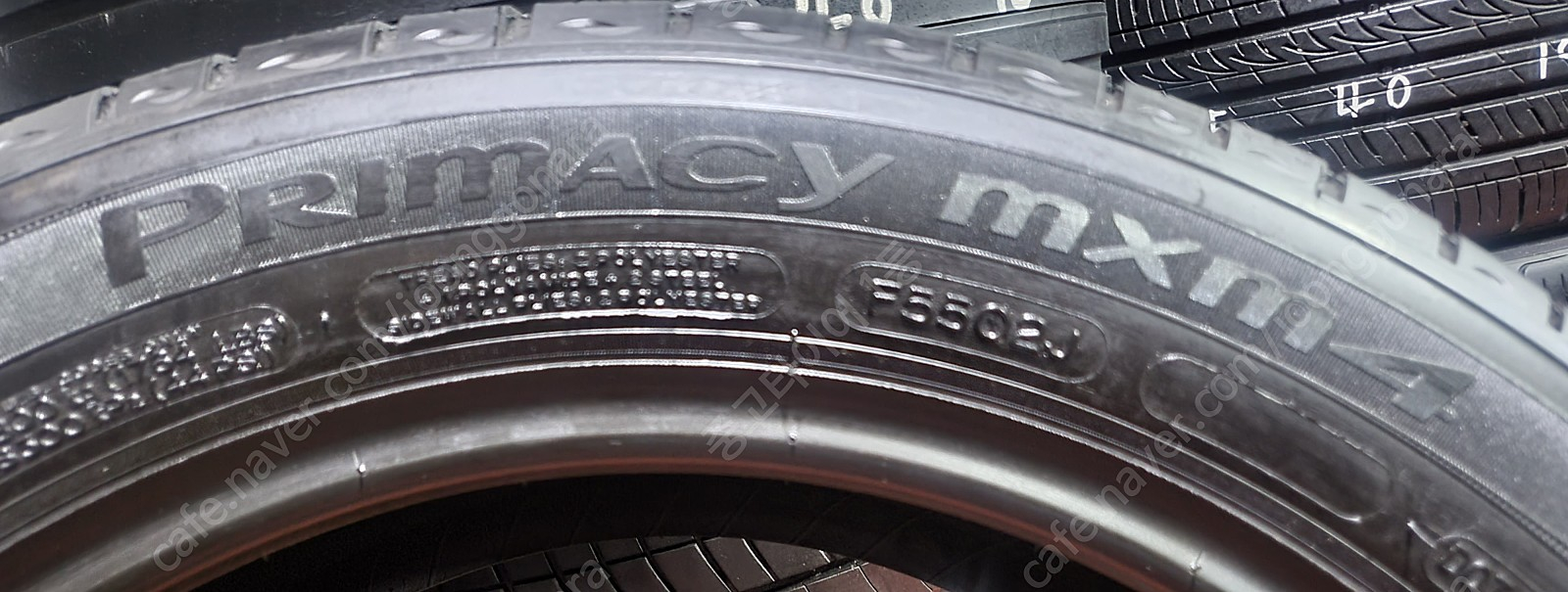 [판매] 245/45R18.245/45/18.245 45 18 MXM4 미쉐린팔아요. 이미지