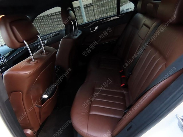 벤츠 E클래스(4세대) E250 CDI 4매틱 / 업계 최저가 판매 보장! / 중고차 할부! / 여유자금 가능!--5