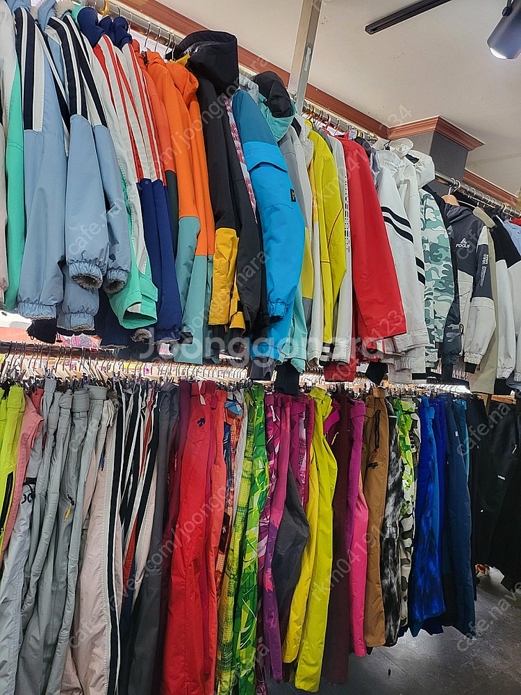 스키 렌탈샵 의류판매--3