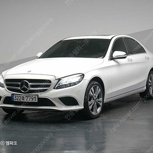 벤츠C클래스 W205 C220 d 4MATIC 아방가르드인증딜러 전액할부 중고차