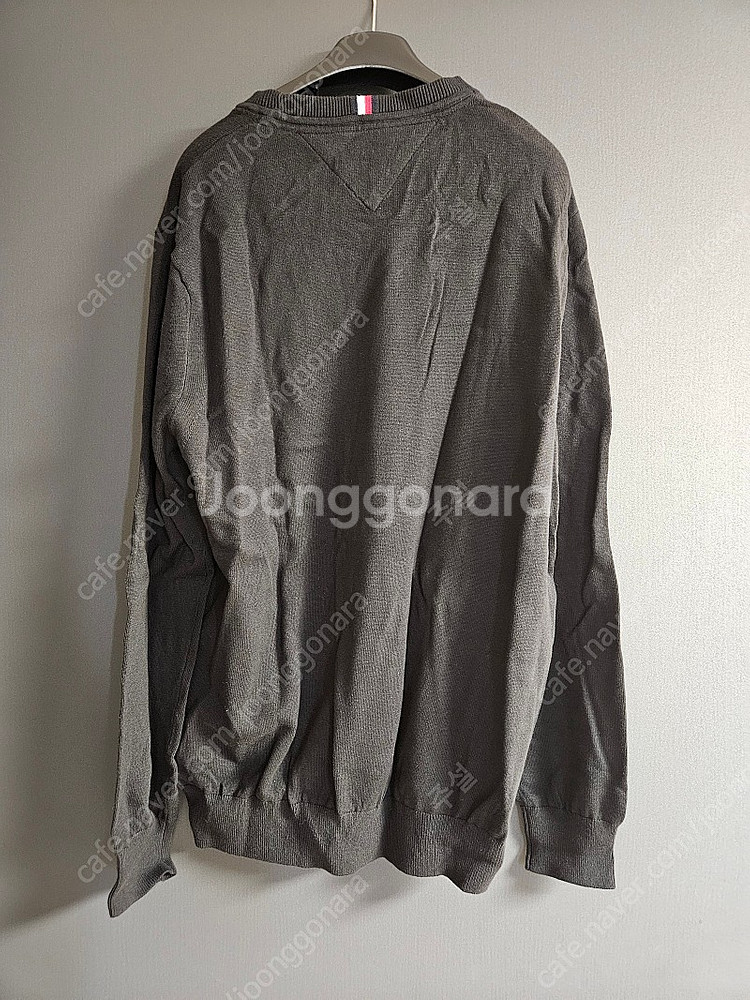 새제품 타미 힐피커 크루넥니트 라지 사이즈 블랙--1