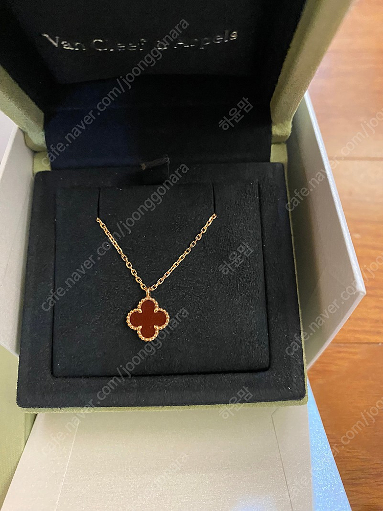 반클리프아펠 알함브라 목걸이--2